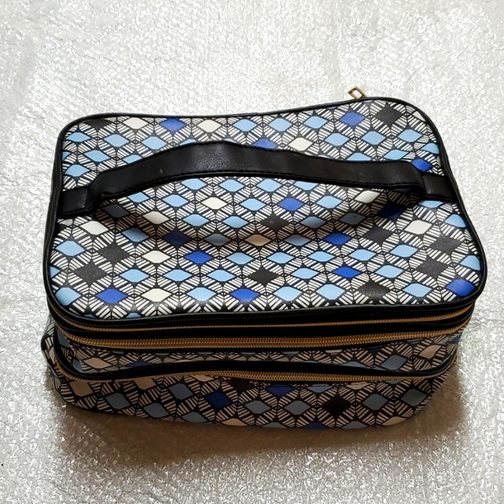 Under One Sky Travel Makeup Bag